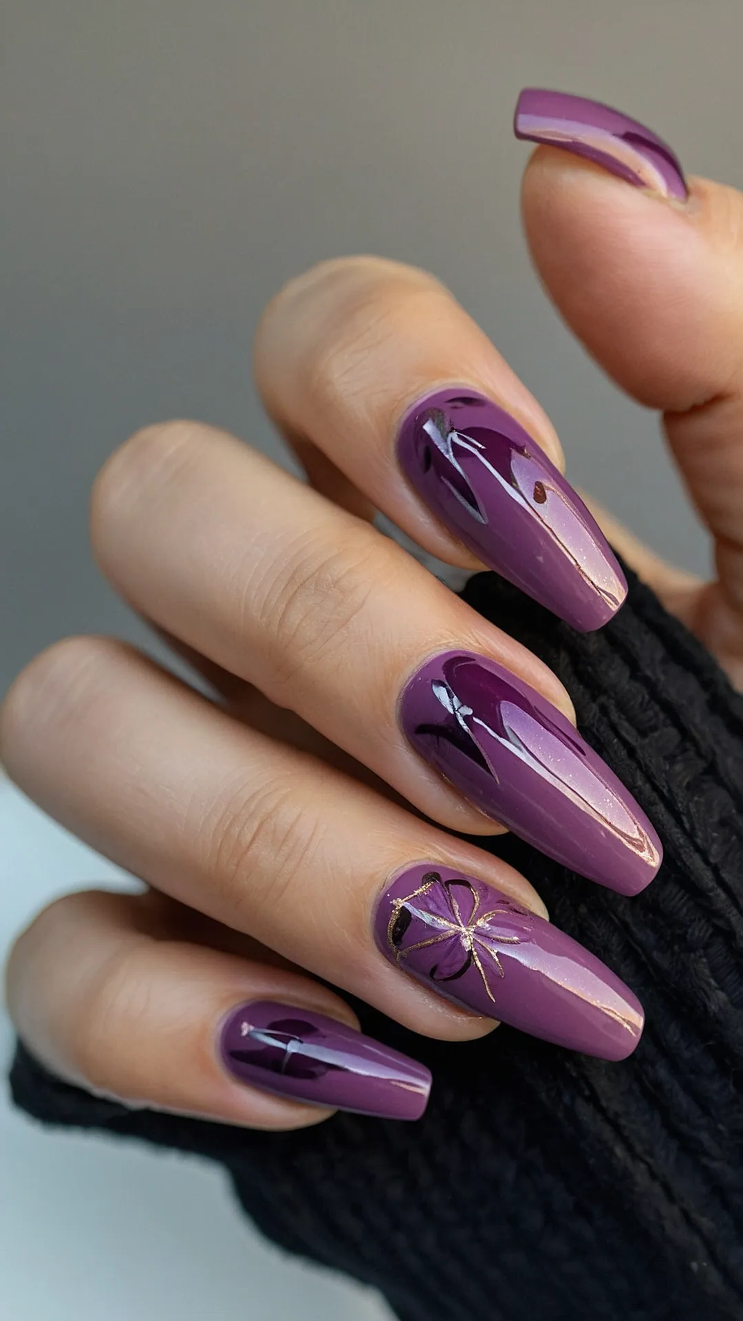 #12 Scepter Shine Nails