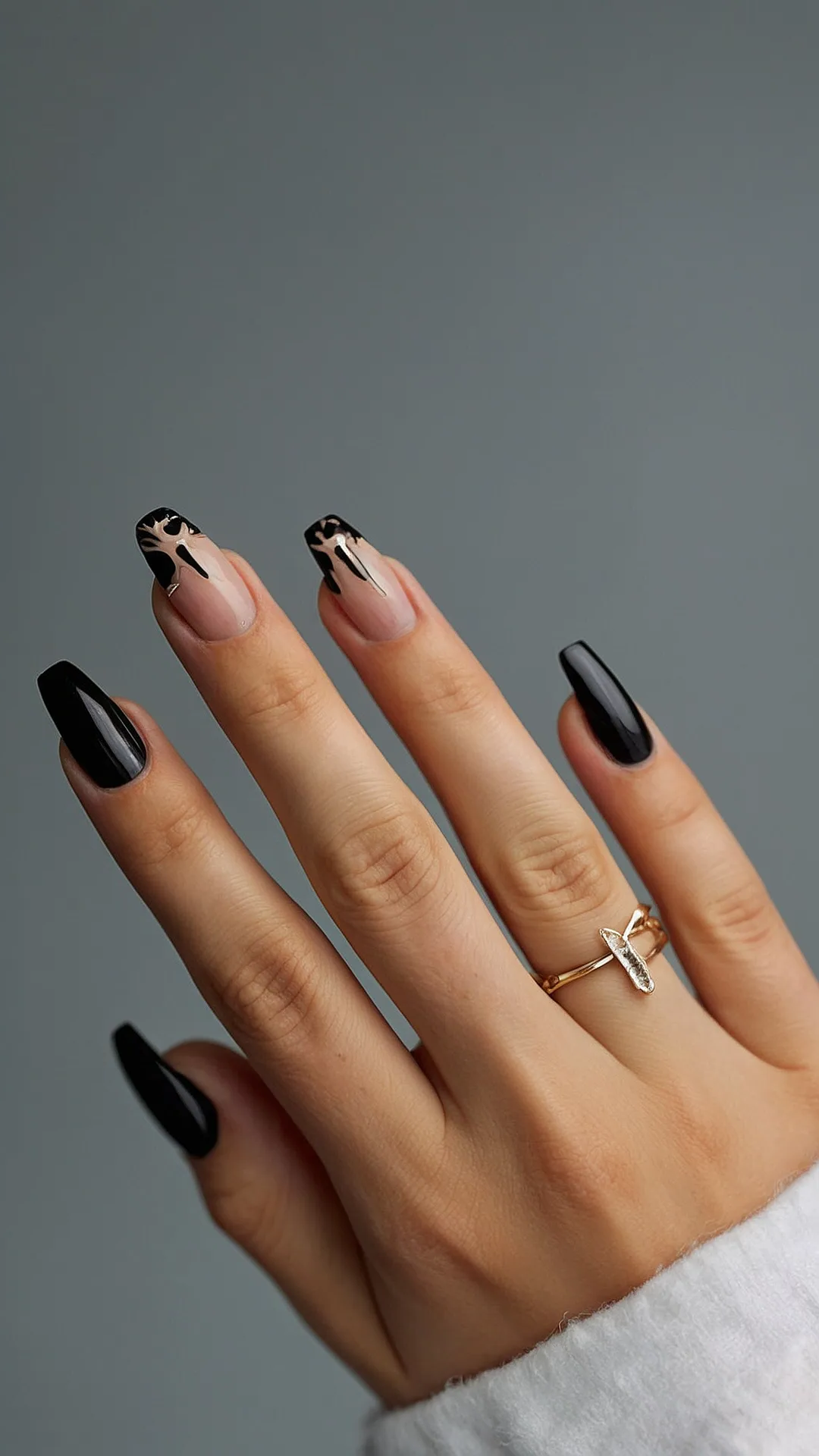 #13 Shadow Claws
