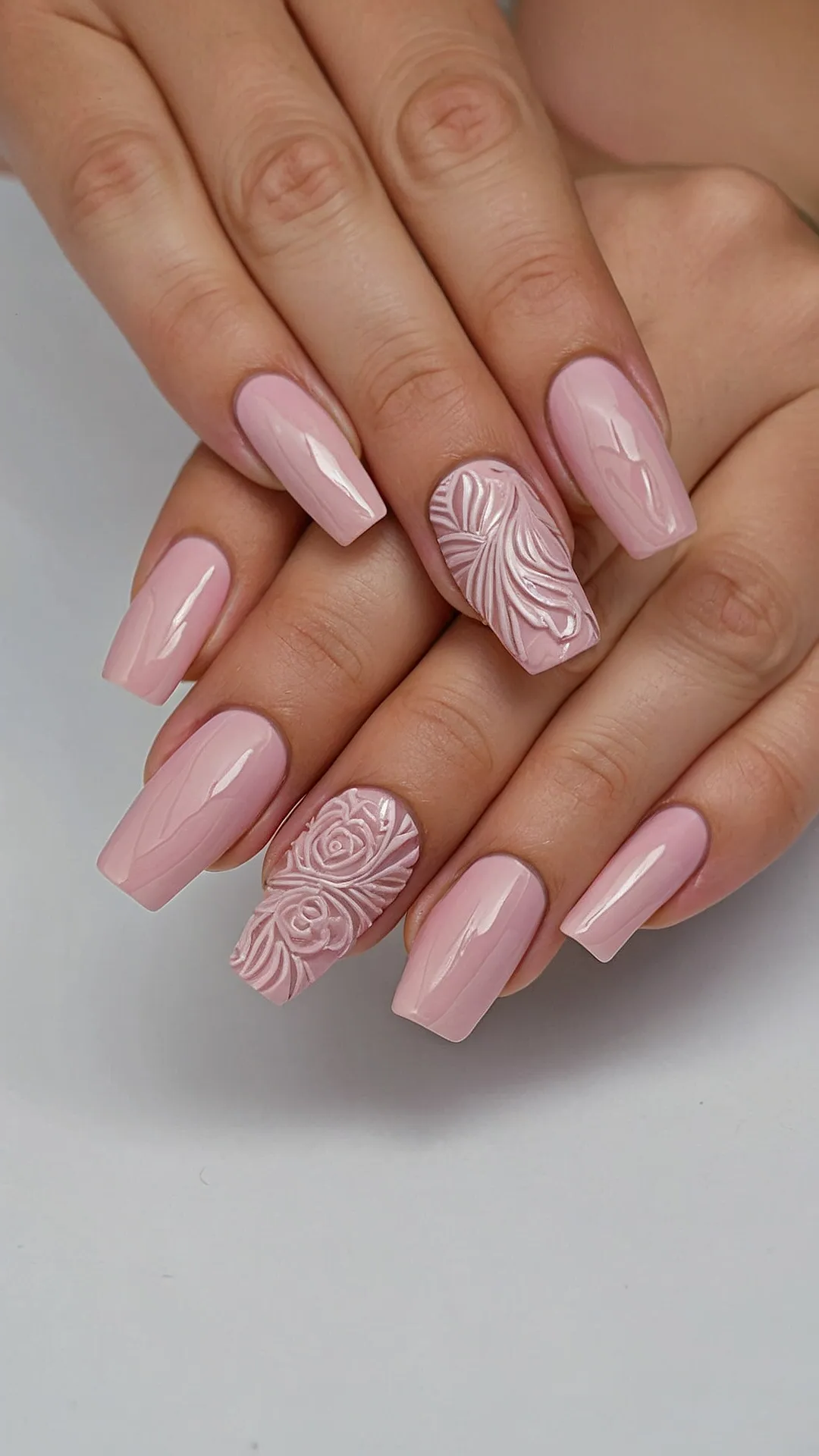 #15 Rosy Lens Lacquer