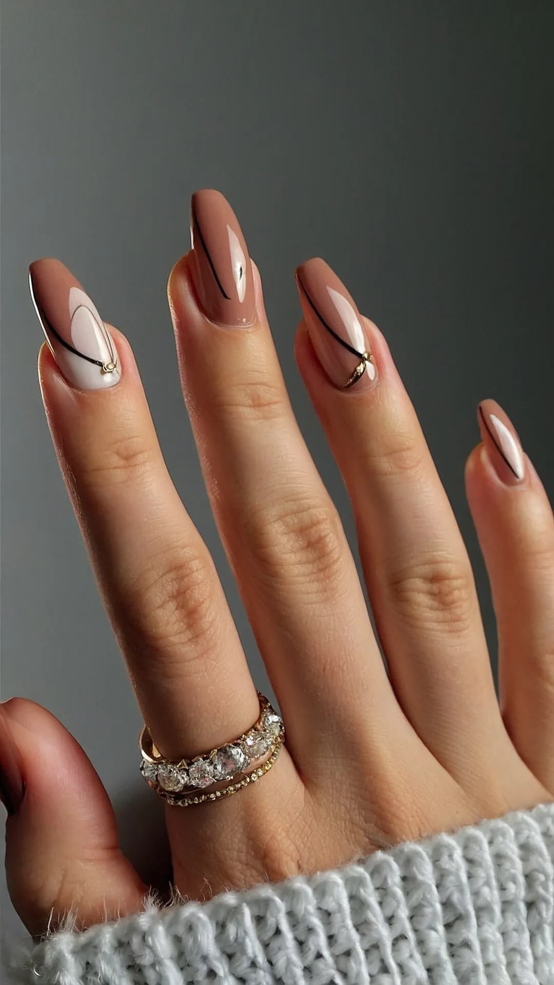 #4 Peachy Perfect Nails